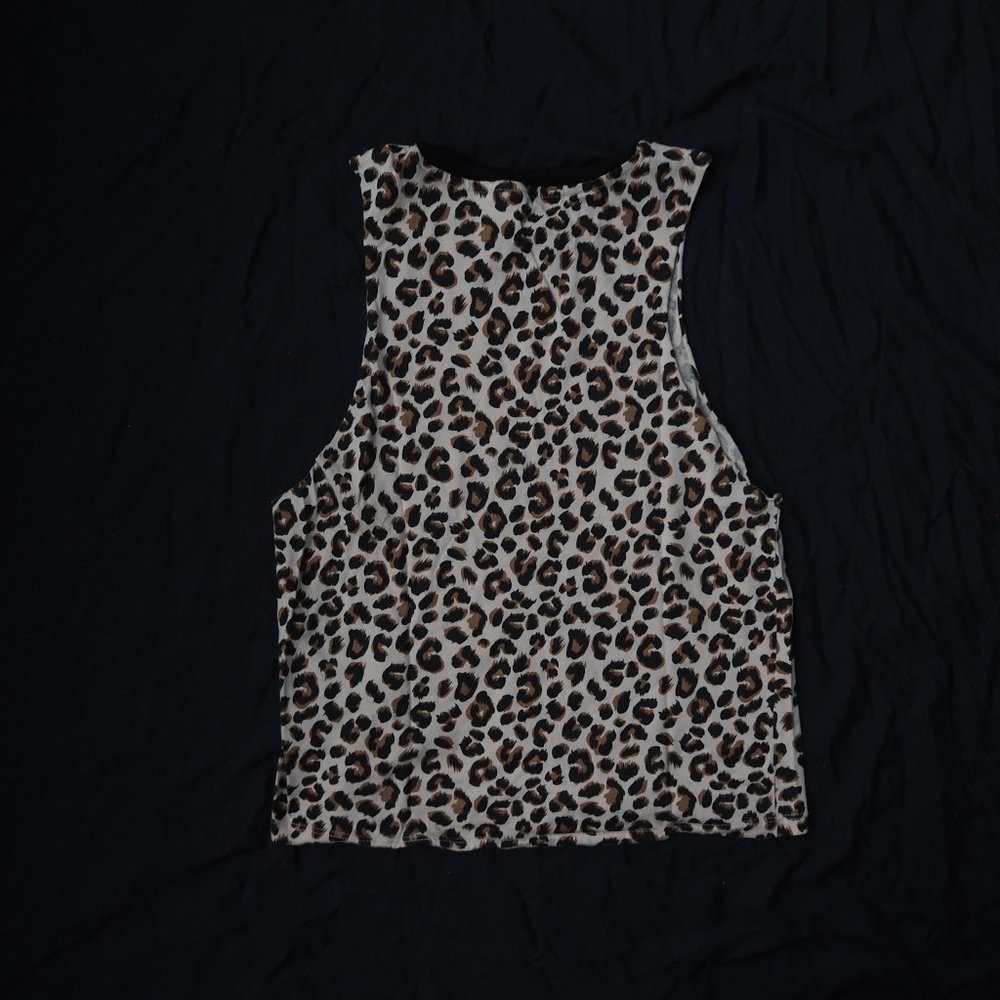 Leopard Print Muscle Tank - Picture 4 of 4